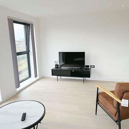 ロンドンLuxury Modern Flat Near Centerアパートメント エクステリア 写真